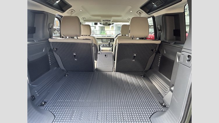 2023 認定中古車 Land Rover Defender 110 カルパチアングレイ D300 AWD（AT） S