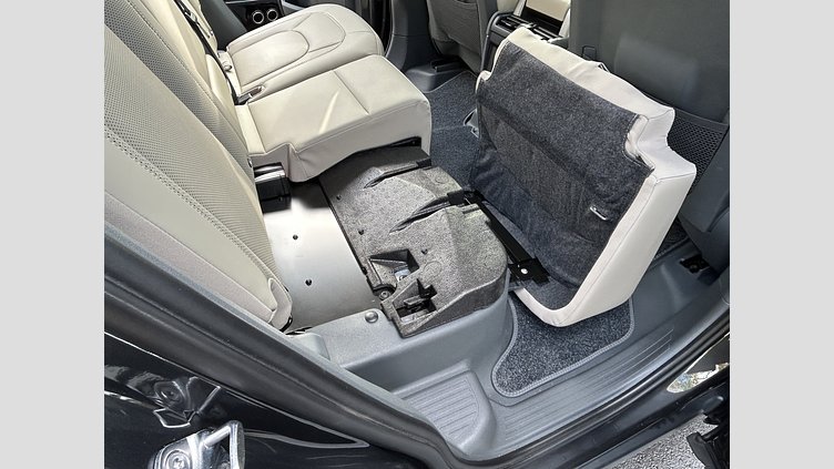 2023 認定中古車 Land Rover Defender 110 カルパチアングレイ D300 AWD（AT） S