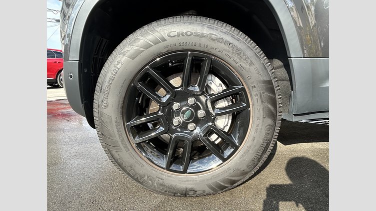 2023 認定中古車 Land Rover Defender 110 カルパチアングレイ D300 AWD（AT） S