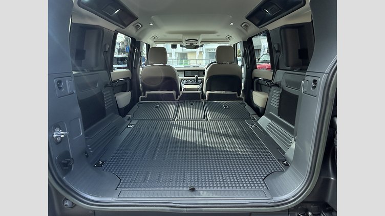 2023 認定中古車 Land Rover Defender 110 カルパチアングレイ D300 AWD（AT） S