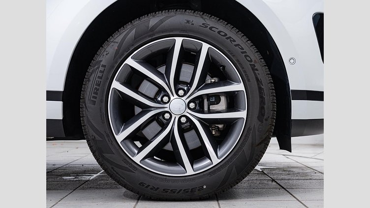 2024 認定中古車 Land Rover Range Rover Evoque フジホワイト P200（ガソリン） S　P200