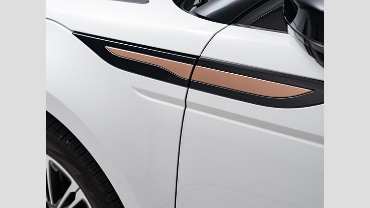 2024 認定中古車 Land Rover Range Rover Evoque フジホワイト P250（ガソリン） DYNAMIC HSE P250