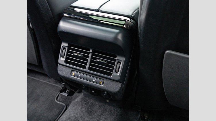 2024 認定中古車 Land Rover Range Rover Evoque フジホワイト P250（ガソリン） DYNAMIC HSE P250