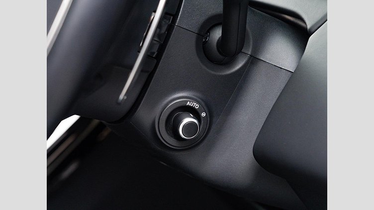 2024 認定中古車 Land Rover Range Rover Evoque フジホワイト P250（ガソリン） DYNAMIC HSE P250