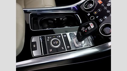 Range Rover Sport 19