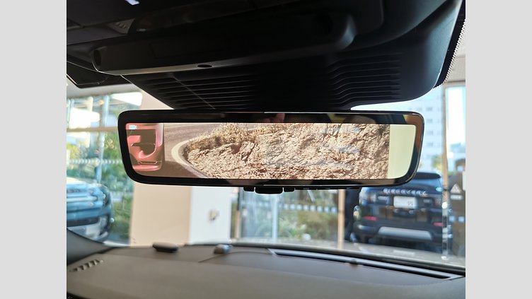 2024 認定中古車 Land Rover Range Rover Evoque アロイオスグレイ P300eプラグインハイブリッド（ガソリン） スタンダードホイールベース DYNAMIC HSE