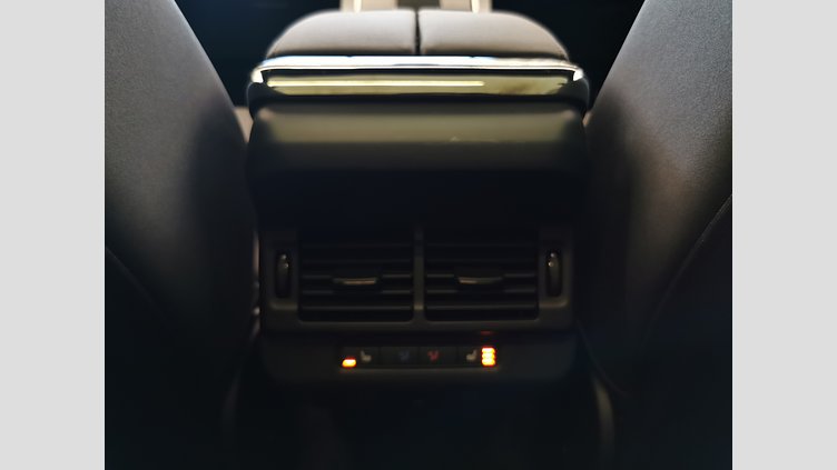 2024 認定中古車 Land Rover Range Rover Evoque アロイオスグレイ P300eプラグインハイブリッド（ガソリン） スタンダードホイールベース DYNAMIC HSE