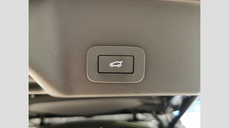 2024 認定中古車 Land Rover Range Rover Evoque アロイオスグレイ P300eプラグインハイブリッド（ガソリン） スタンダードホイールベース DYNAMIC HSE