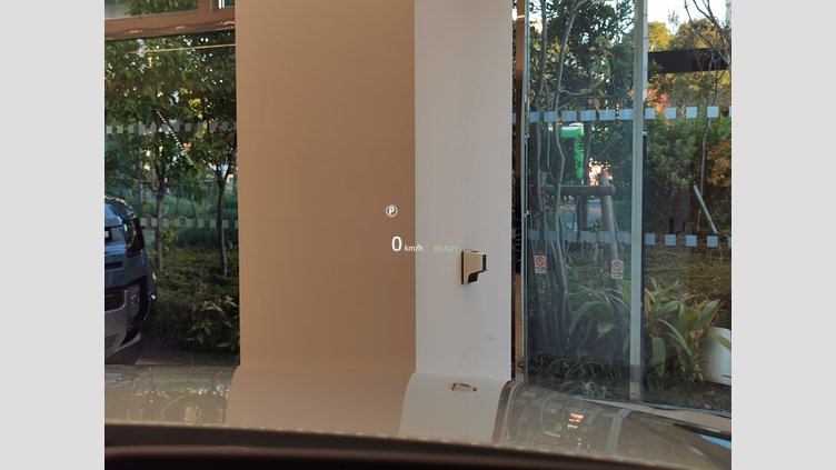 2024 認定中古車 Land Rover Range Rover Evoque アロイオスグレイ P300eプラグインハイブリッド（ガソリン） スタンダードホイールベース DYNAMIC HSE