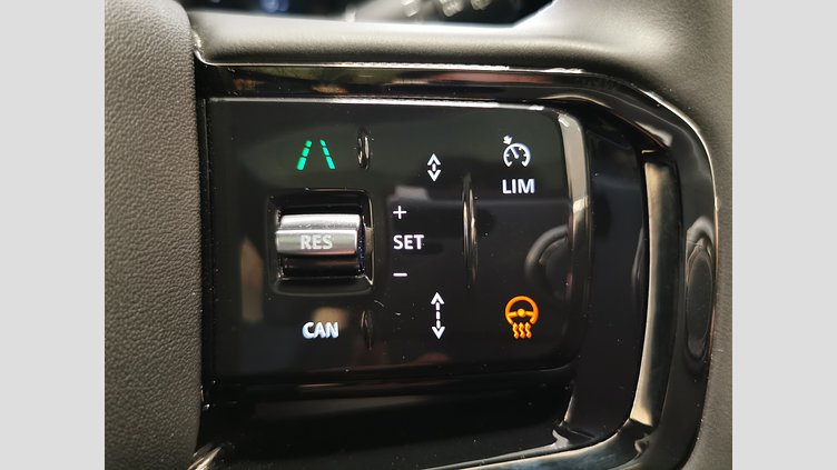 2024 認定中古車 Land Rover Range Rover Evoque アロイオスグレイ P300eプラグインハイブリッド（ガソリン） スタンダードホイールベース DYNAMIC HSE