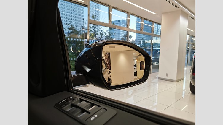 2019 認定中古車 Land Rover Discovery Sport ナルヴィックブラック D180 AWD（オートマチック） 標準ホイールベース ディスカバリー スポーツ