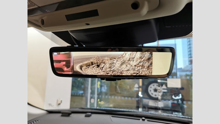 2019 認定中古車 Land Rover Discovery Sport ナルヴィックブラック D180 AWD（オートマチック） 標準ホイールベース ディスカバリー スポーツ