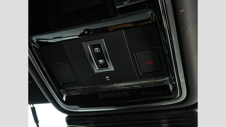 2022 認定中古車 Land Rover Range Rover Velar フジホワイト P250 AWD（オートマチック） R-DYNAMIC S　P250　エアサスペンション