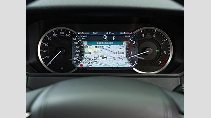 Range Rover Velar 14