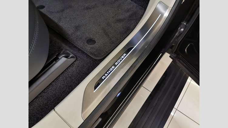 2023 認定中古車 Land Rover Range Rover サントリーニブラック P530 AWD（AT） ロングホイールベース HSE