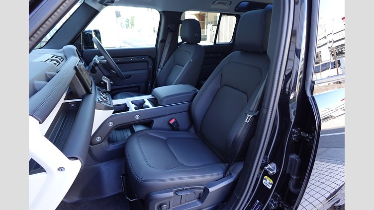 2024 認定中古車 Land Rover Defender 110 サントリーニブラック D350 ディーゼルマイルドハイブリッド S