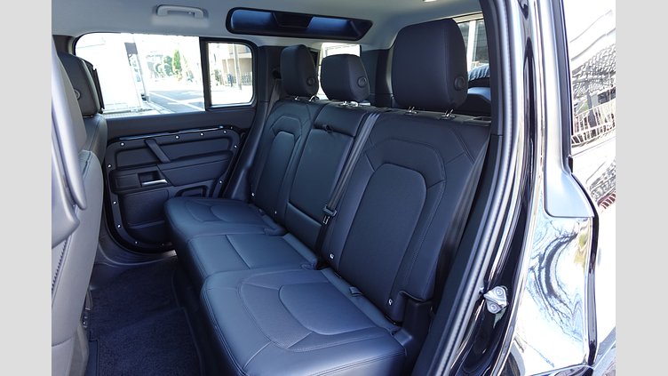 2024 認定中古車 Land Rover Defender 110 サントリーニブラック D350 ディーゼルマイルドハイブリッド S