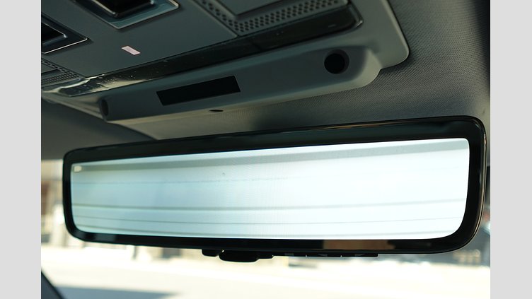 2024 認定中古車 Land Rover Defender 110 サントリーニブラック D350 ディーゼルマイルドハイブリッド S