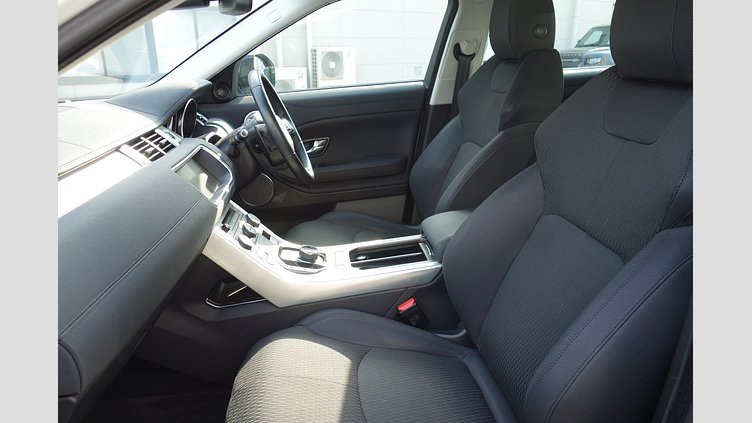 2018 認定中古車 Land Rover Range Rover Evoque Fuji White 2.0 litre i4P​ SE