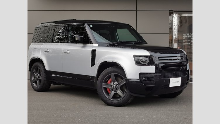 2023 認定中古車 Land Rover Defender 110 ハクバシルバー D300 AWD（AT） X