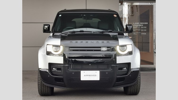 2023 認定中古車 Land Rover Defender 110 ハクバシルバー D300 AWD（AT） X