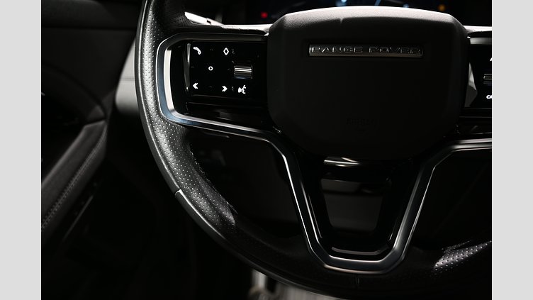 2022 Begagnad Land Rover Range Rover Evoque Lantau Bronze AWD P300e R-Dynamic SE