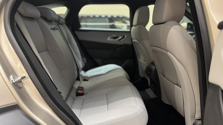 2025 新車 Land Rover Range Rover Velar 巴統金 Batumi Gold P250 汽油 標準軸距 Dynamic SE