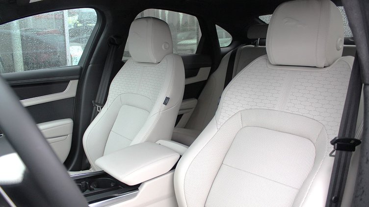 2023 Używany Jaguar XF Portofino Blue - lakier metalik 2.0D I4 204 KM  R-Dynamic HSE