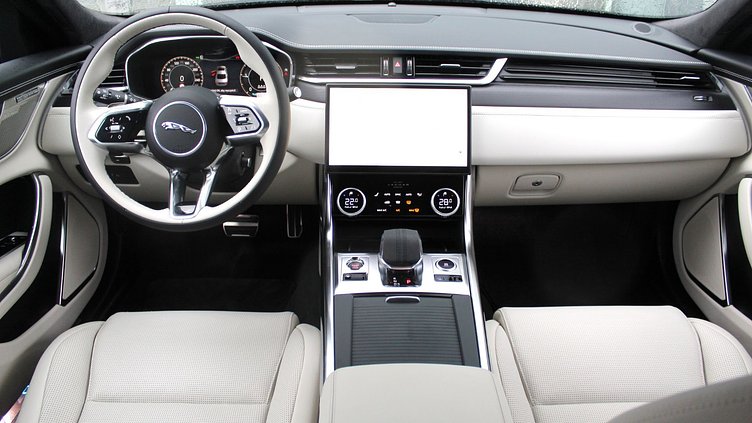 2023 Używany Jaguar XF Portofino Blue - lakier metalik 2.0D I4 204 KM  R-Dynamic HSE