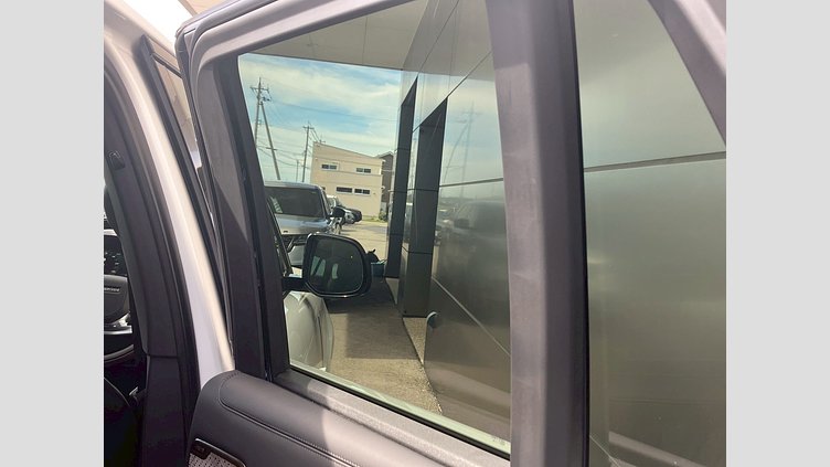 2024 認定中古車 Land Rover Range Rover フジホワイト D300 AWD MHEV（AT） スタンダードホイールベース Autobiography