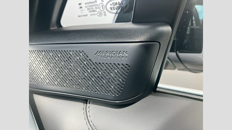 2024 認定中古車 Land Rover Range Rover フジホワイト D300 AWD MHEV（AT） スタンダードホイールベース Autobiography