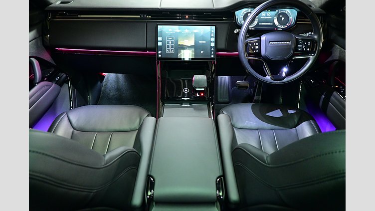 2024 認定中古車 Land Rover Range Rover Sport オストゥーニパールホワイト D300マイルドハイブリッド スタンダードホイールベース Autobiography