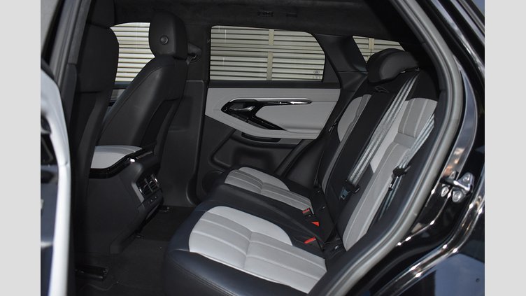 2019 認定中古車 Land Rover Range Rover Evoque サントリーニブラック D180 S