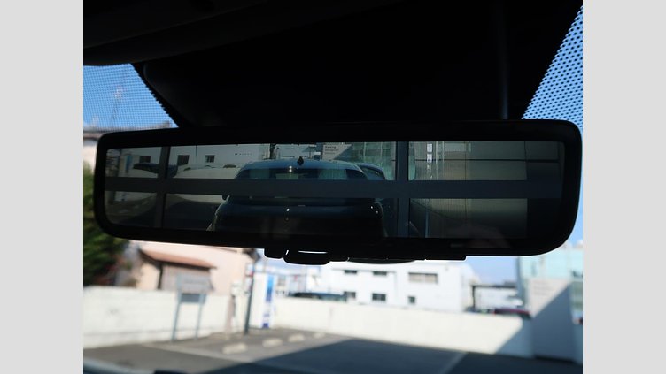 2020 認定中古車 Land Rover Range Rover Evoque シリコンシルバー P200 SE