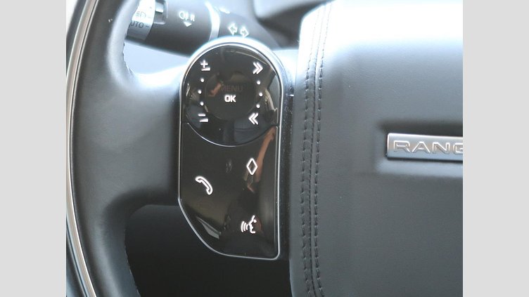 2020 認定中古車 Land Rover Range Rover Evoque シリコンシルバー P200 SE