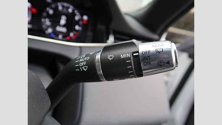 2020 認定中古車 Land Rover Range Rover Evoque フジホワイト P250 R-DYNAMIC S