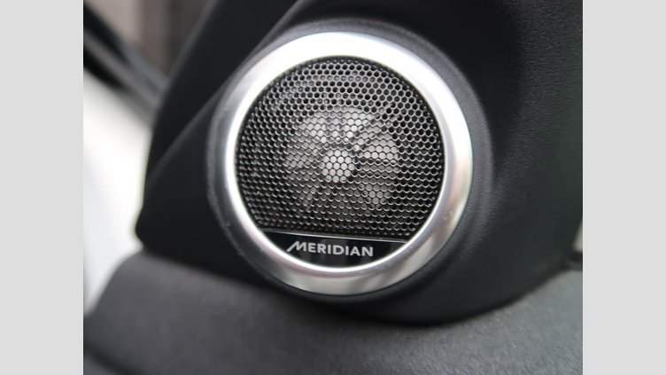 2020 認定中古車 Land Rover Range Rover Evoque フジホワイト P250 R-DYNAMIC S