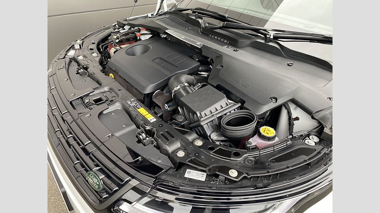 2024 認定中古車 Land Rover Range Rover Evoque フジホワイト P300eプラグインハイブリッド（ガソリン） スタンダードホイールベース DYNAMIC HSE