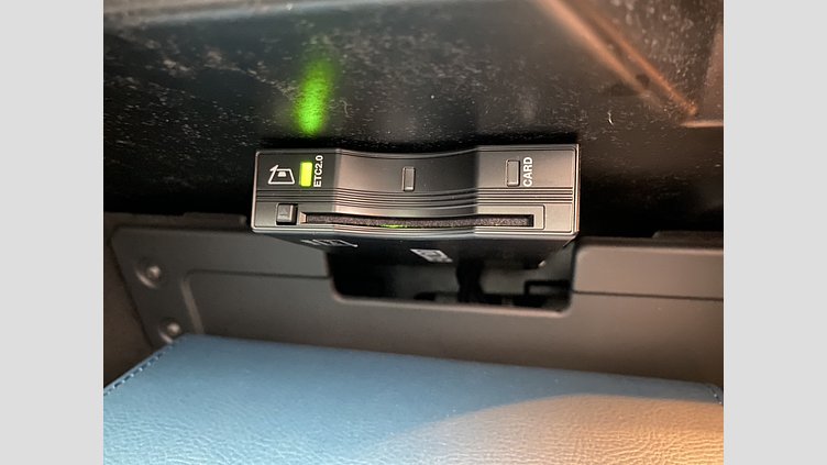 2024 認定中古車 Land Rover Range Rover Evoque フジホワイト P300eプラグインハイブリッド（ガソリン） スタンダードホイールベース DYNAMIC HSE