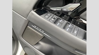 Range Rover Evoque 12