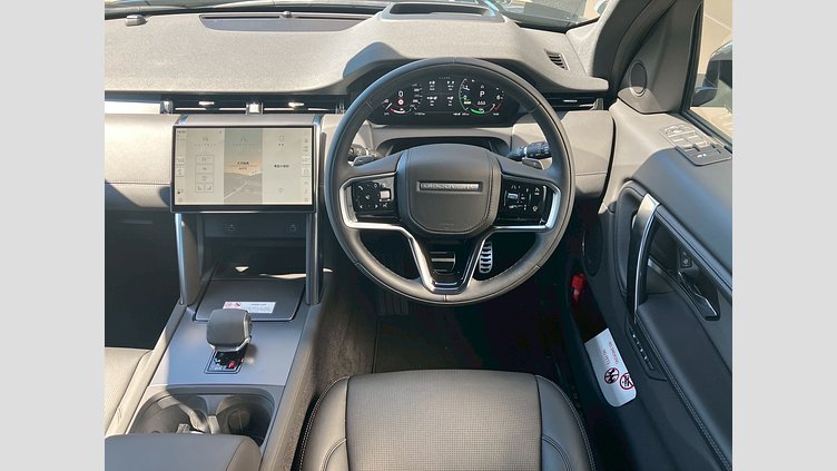 2025 認定中古車 Land Rover Discovery Sport サントリーニブラック プラグインハイブリッド（ガソリン） 標準ホイール Dynamic HSE