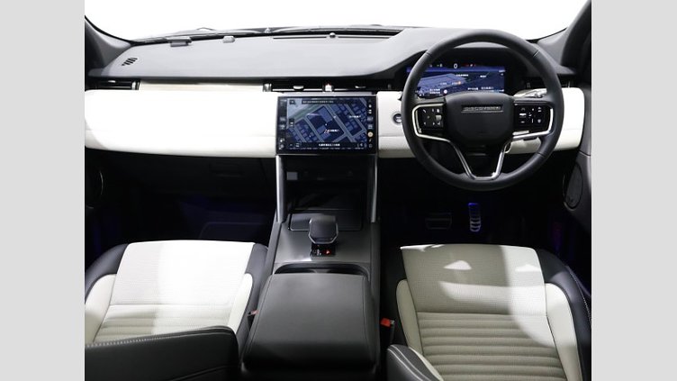2024 認定中古車 Land Rover Discovery Sport オストゥーニパールホワイト D200マイルドハイブリッド（ディーゼル） 標準ホイール DYNAMIC SE