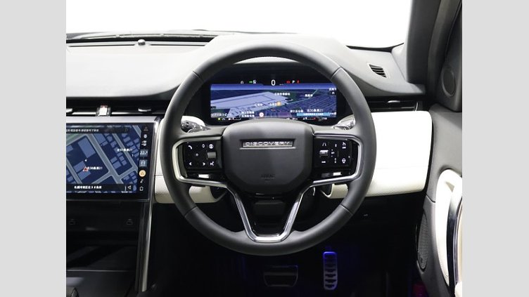 2024 認定中古車 Land Rover Discovery Sport オストゥーニパールホワイト D200マイルドハイブリッド（ディーゼル） 標準ホイール DYNAMIC SE
