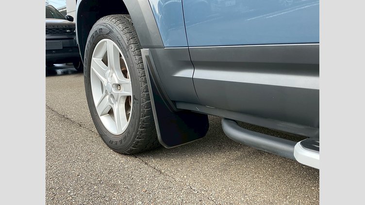 2021 認定中古車 Land Rover Defender 90 タスマンブルー P300 AWD（AT） SE