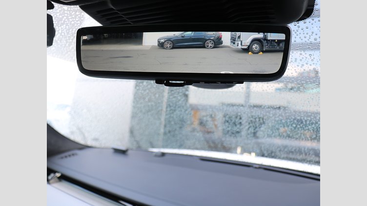 2022 認定中古車 Land Rover Range Rover Evoque オストゥーニパールホワイト P300e AWD（オートマチック）PHEV AUTOBIOGRAPHY