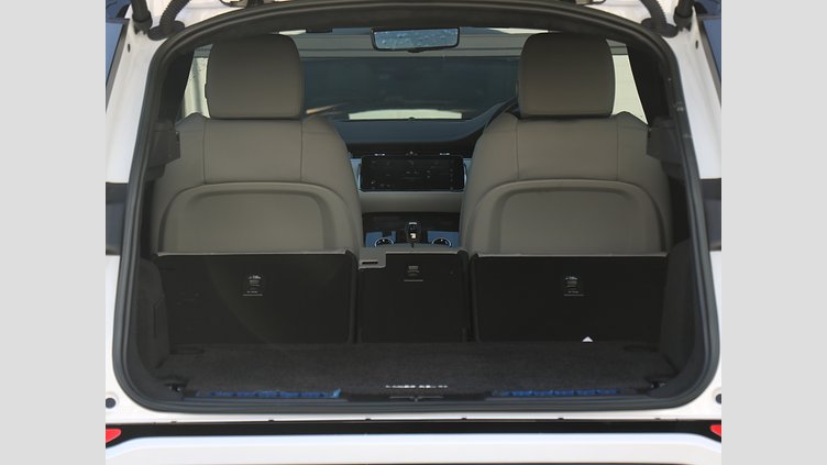 2022 認定中古車 Land Rover Range Rover Evoque オストゥーニパールホワイト P300e AWD（オートマチック）PHEV AUTOBIOGRAPHY