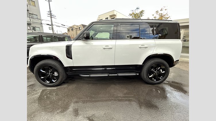 2023 認定中古車 Land Rover Defender 110 フジホワイト D300 AWD（AT） X-DYNAMIC HSE