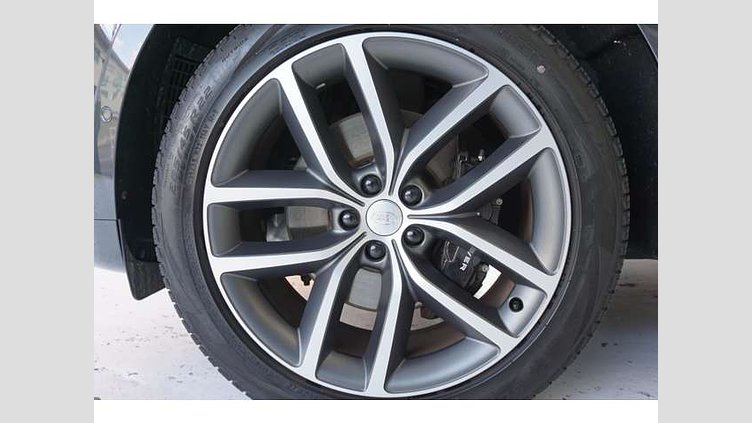 2024 認定中古車 Land Rover Range Rover Sport カルパチアングレイ D300マイルドハイブリッド スタンダードホイールベース Dynamic SE