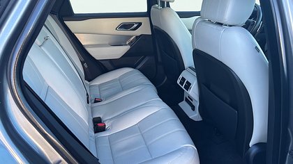 Range Rover Velar 10