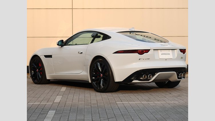 2019 認定中古車 Jaguar F-Type Yulong White V8Sチャージャー　550PS Rクーペ